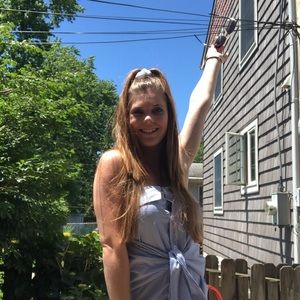 Meet your Posher, Kaitlynne